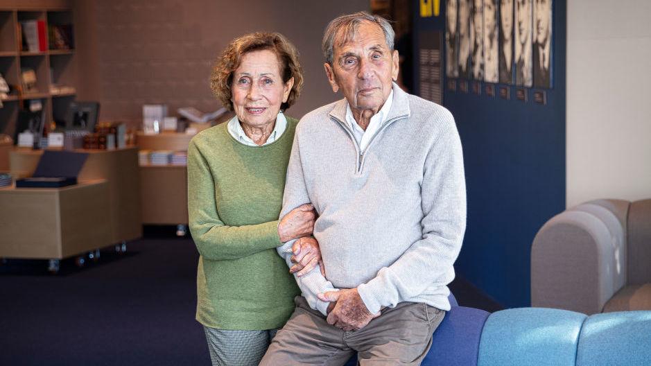 Föredrag med Dina och Jovan Rajs