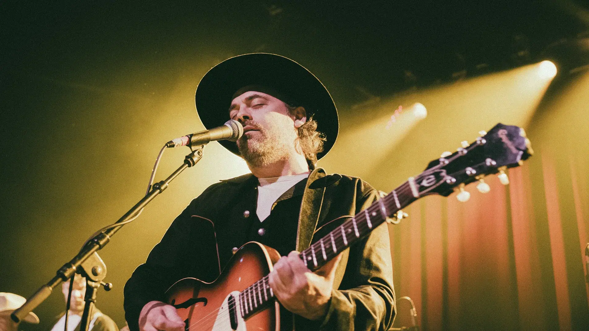 Our Man In the Field (UK) + Canola