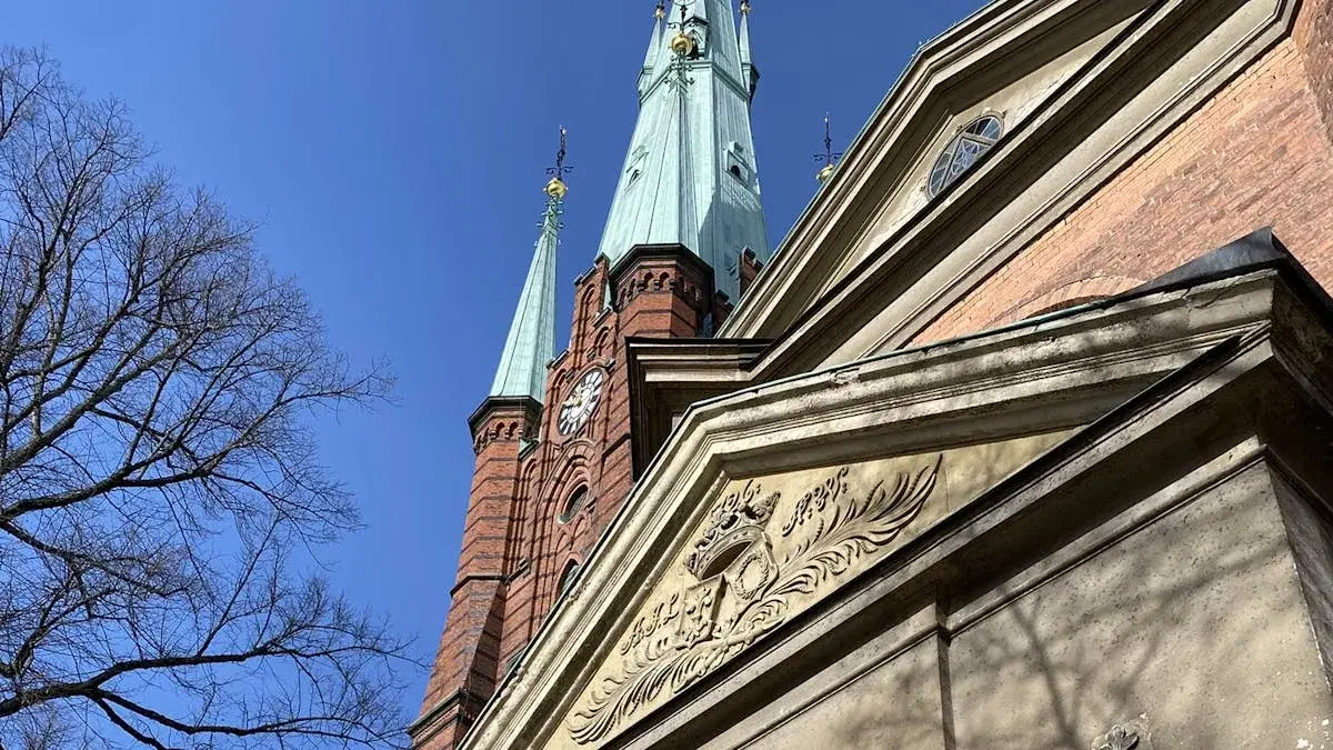 Kring Klara kyrka - en stadsvandring