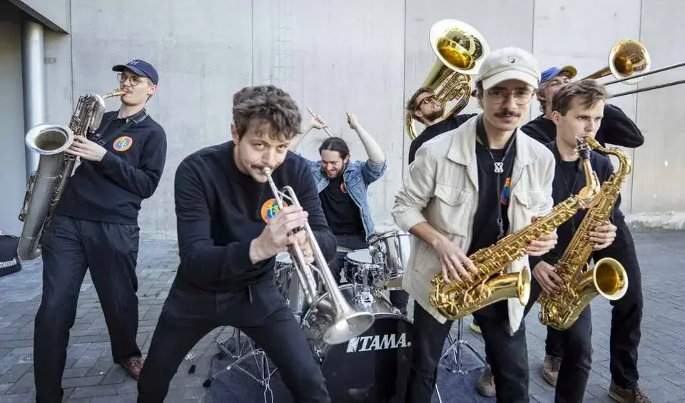 Brass Benders live I restaurangen